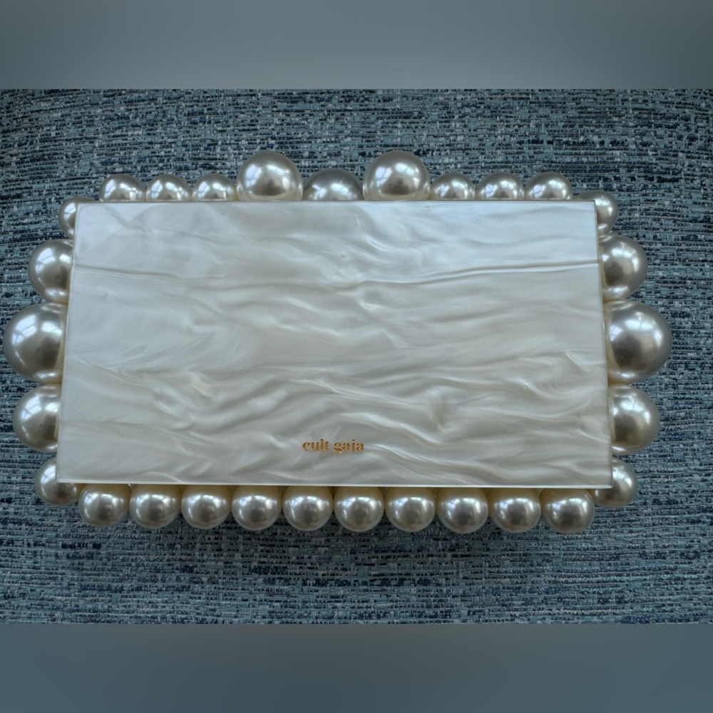 Cult Gaia Eos Clutch